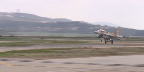 Borbeni avioni F-16 (Foto: Dnevnik.hr) - 1