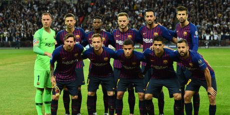 Momčad Barcelone (Foto: AFP)