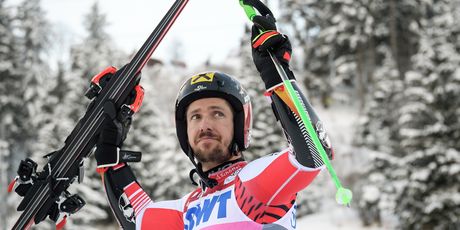 Marcel Hirscher slavi pobjedu (Foto: AFP)