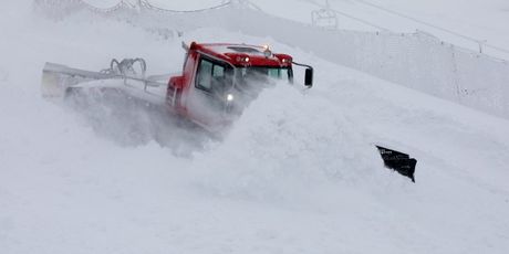 Snijeg je zatrpao Austriju (Foto: AFP) - 5