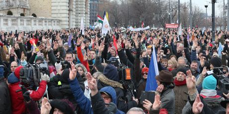 Budimpešta, prosvjed (Foto: FERENC ISZA / AFP)