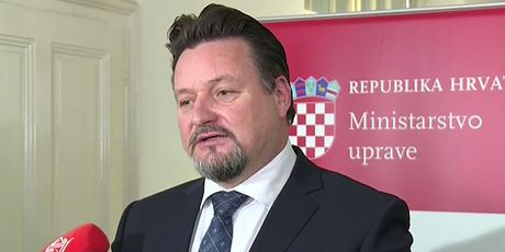 Ministar uprave Lovro Kuščević (Foto: Dnevnik.hr)