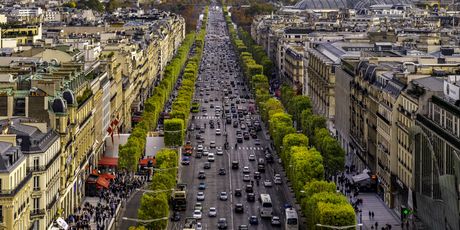 Pariz