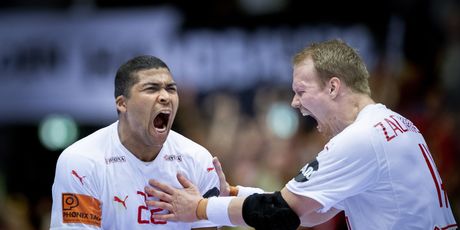 Zachariassen i Mensah slave pogodak (Foto: AFP)