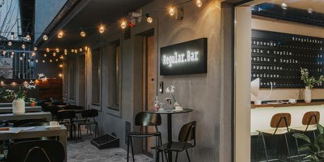 Regular Bar