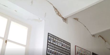 Škola uništena potresom u Banovini - 2