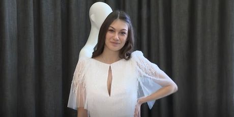 Model prezentira vjenčanice Ivana Alduka