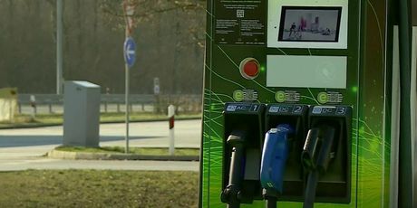 Električni automobil - Ilistracija - 3