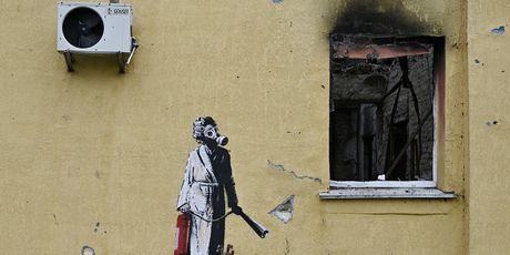 Ukraden Banksyjev mural u Ukrajini - 1