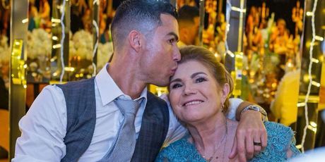 Cristiano Ronaldo s majkom Dolores Aveiro