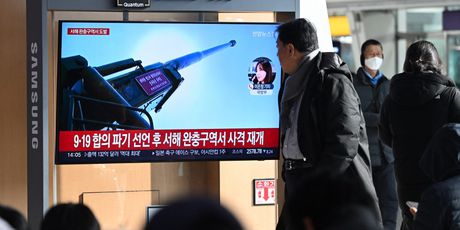 Sjeverna Koreja ispalila projektile - 3