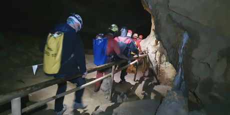 Evakuacija zarobljenih u jami - 2