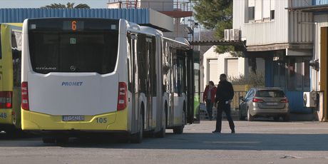 Autobus - 2