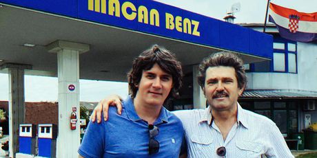 Macan Benz, 1995.