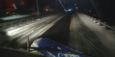 Snijeg, vjetar i problemi u prometu