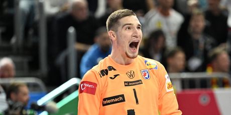 Dominik Kuzmanović