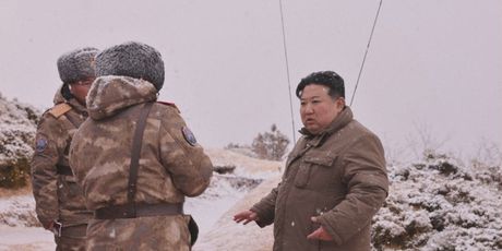 Kim Jong Un na lansiranju krstarećih projektila - 3