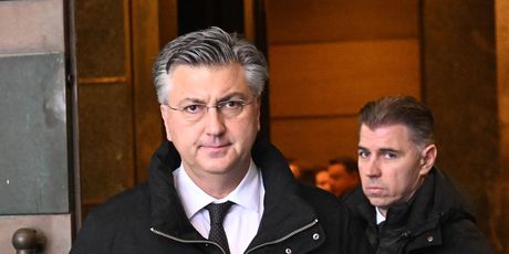 Andrej Plenković na pogrebu Emila Vukova