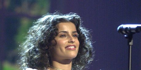 Nelly Furtado - 4