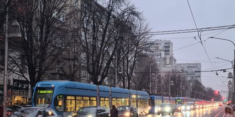 Zastoj tramvaja zbog prometne nesreće