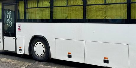 Antimuzejski autobus - 13