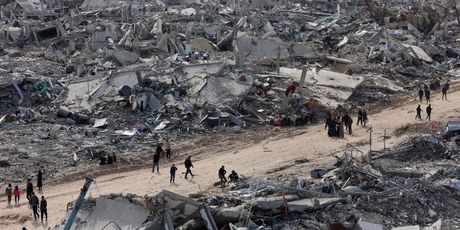 Palestinci u obilasku ruševina izbjegličkog kampa Jabalia na sjeveru Pojasa Gaze - 10