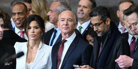 Jeff Bezos i Lauren Sanchez - 1