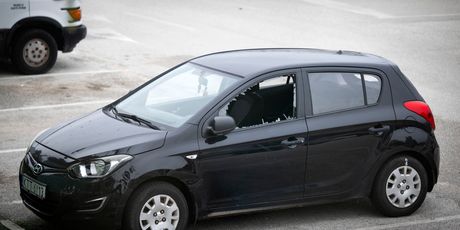 Vandalisti uništili automobile u Splitu - 1