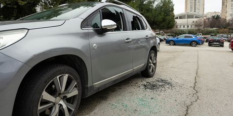 Vandalisti uništili automobile u Splitu - 5