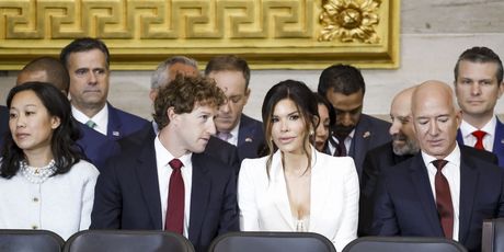 Lauren Sanchez - 2