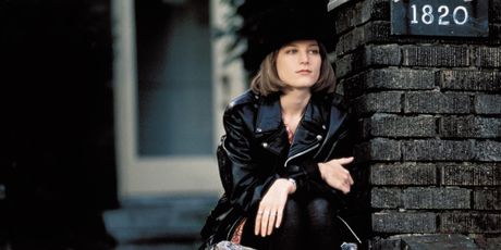Bridget Fonda - 5