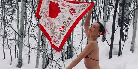 Bella Hadid - 4