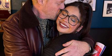 Jesse Tyler Ferguson i Sarah Hyland