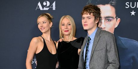 Gwyneth Paltrow s djecom Apple Martin i Mosesom Martin