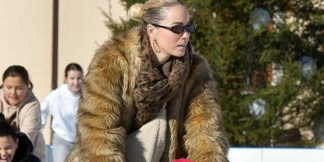 Antonija Mišura Sandrić s djecom na klizanju - 4