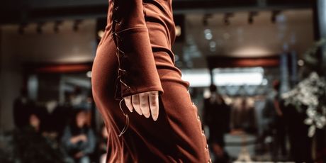 Haljina s dugim rukavima