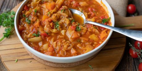 Povrtno varivo od leće i kupusa