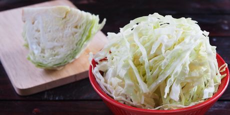 Kupus operite i očistite neposredno prije upotrebe