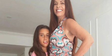 Mama Ane Uršule Najev