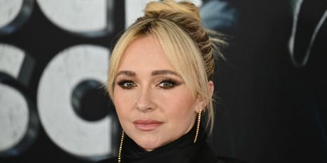 Hayden Panettiere - 2