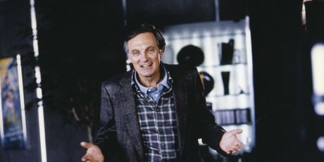 Alan Alda - 9