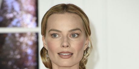 Margot Robbie - 2