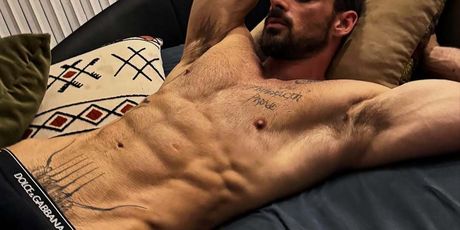 Michele Morrone - 3