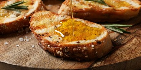 Kora od parmezana obogatit će brojna jela - 3