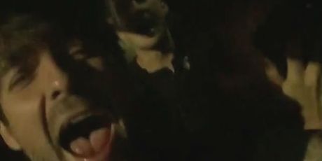 Slavlje hrvatskih igrača u autobusu (Screenshot Twitter)