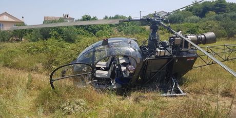 Helikopter prisilno sletio na Zlarin (Foto: Pavle Branica) - 4