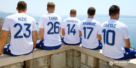 Hajduk predstavio dres za sezonu 2018/2019 (Foto: Miro Gabela/Hajduk.hr)