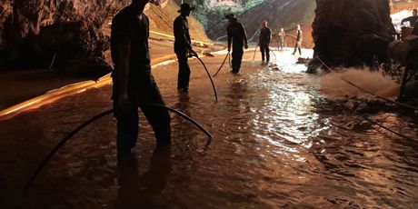 Akcija spašavanja u pećini na Tajlandu (Foto: AFP) - 3