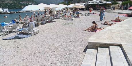 Ležaljke na dubrovačkim plažama (Foto: Dnevnik.hr) - 1
