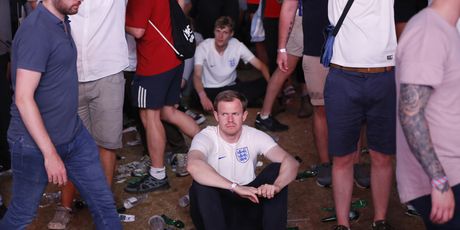 Engleski navijači u očaju (Foto: AFP)